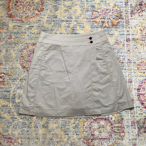 Arc'teryx A2B Skort Skirt Shorts Sand Beige Wrap Golf Pickleball Tennis small - Picture 3 of 10